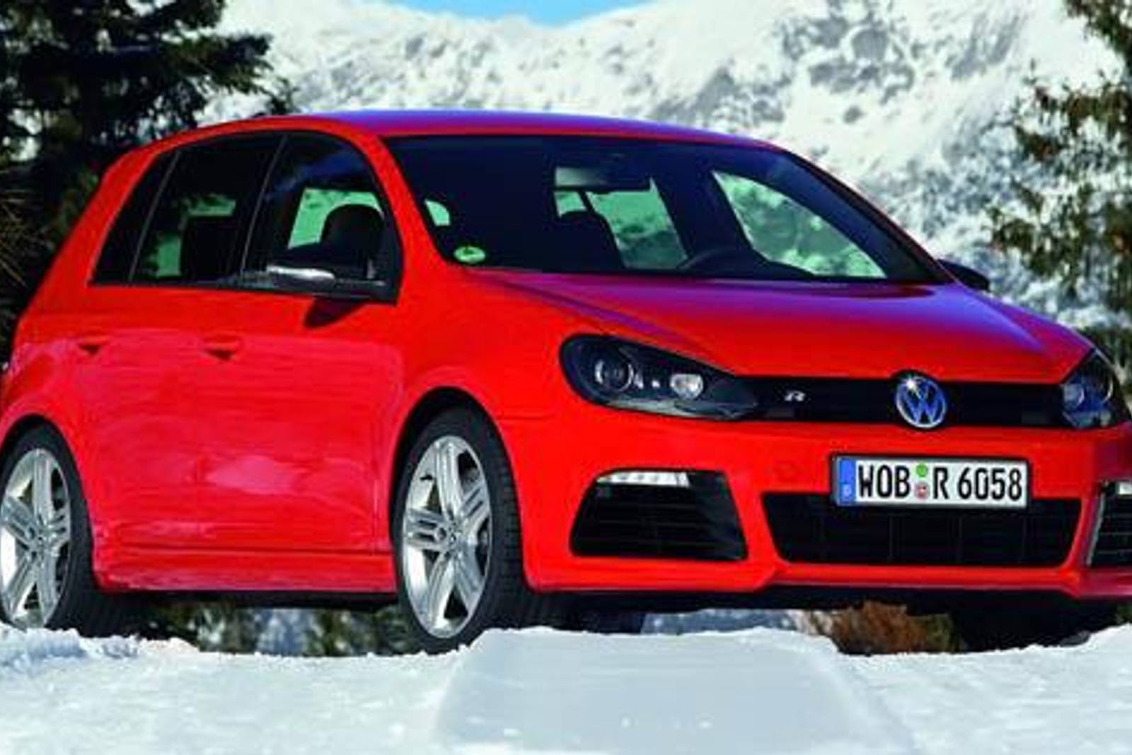2012 Volkswagen Golf R exterior F