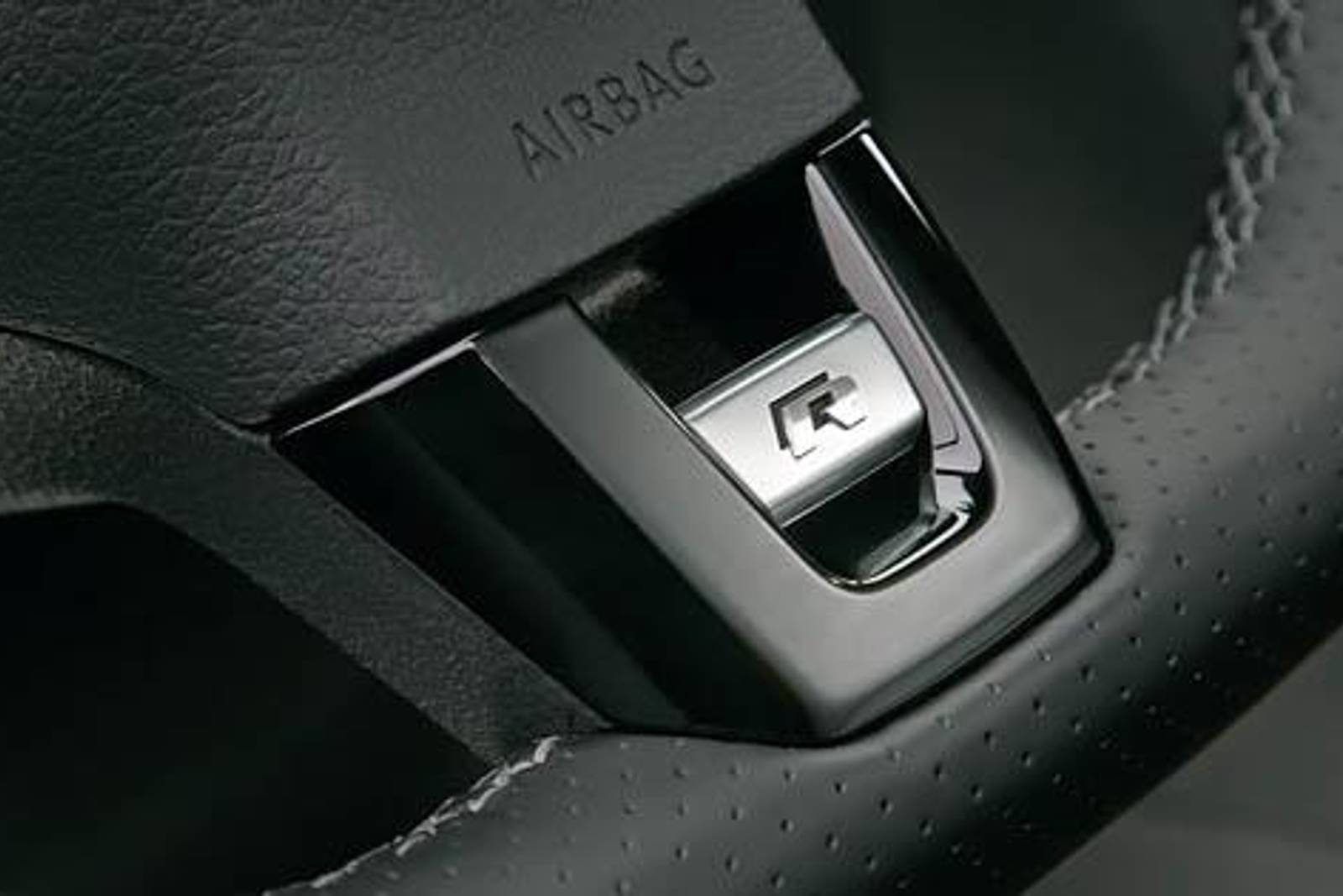 2012 Volkswagen Golf R interior DETAIL