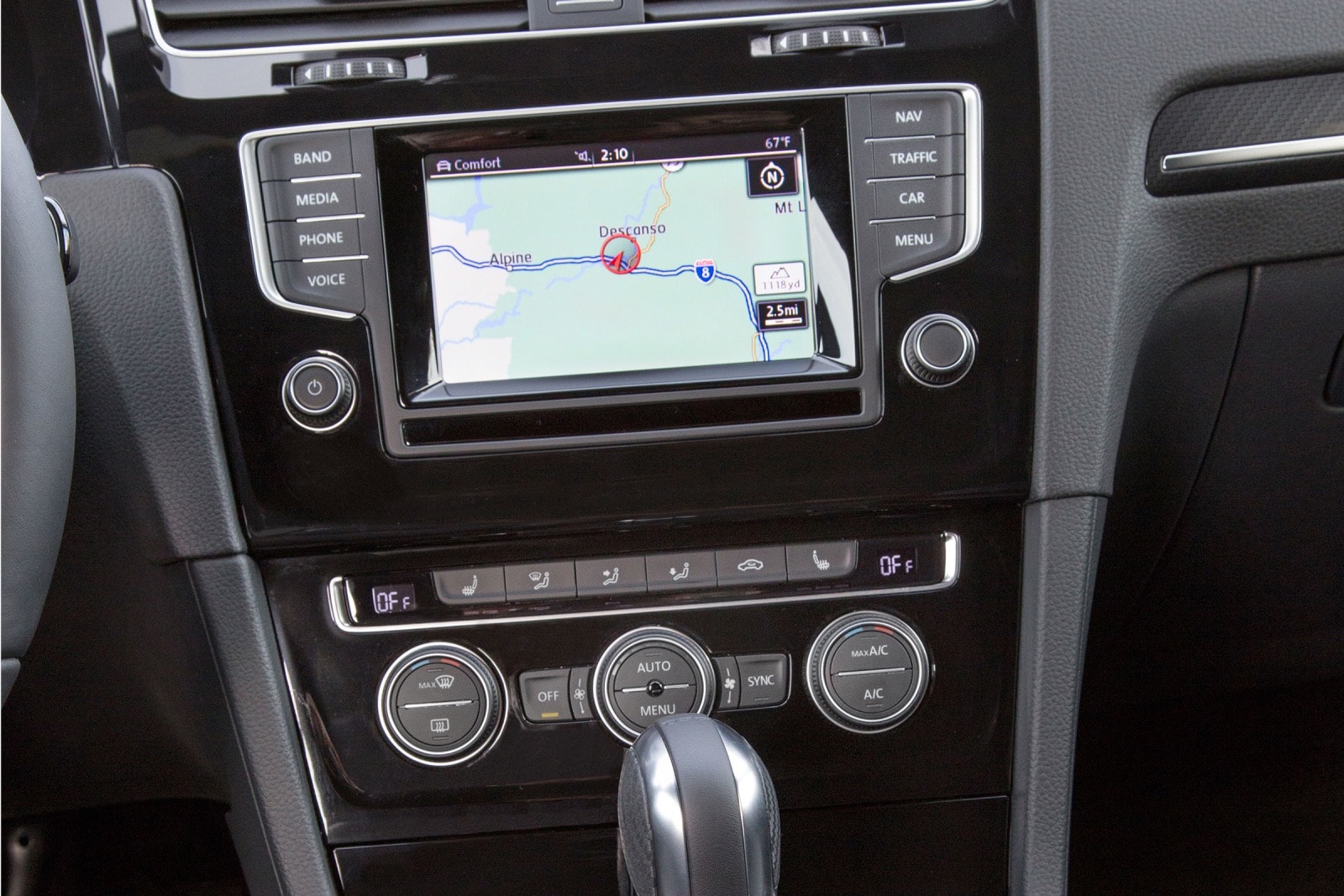 2016 Volkswagen Golf interior CC