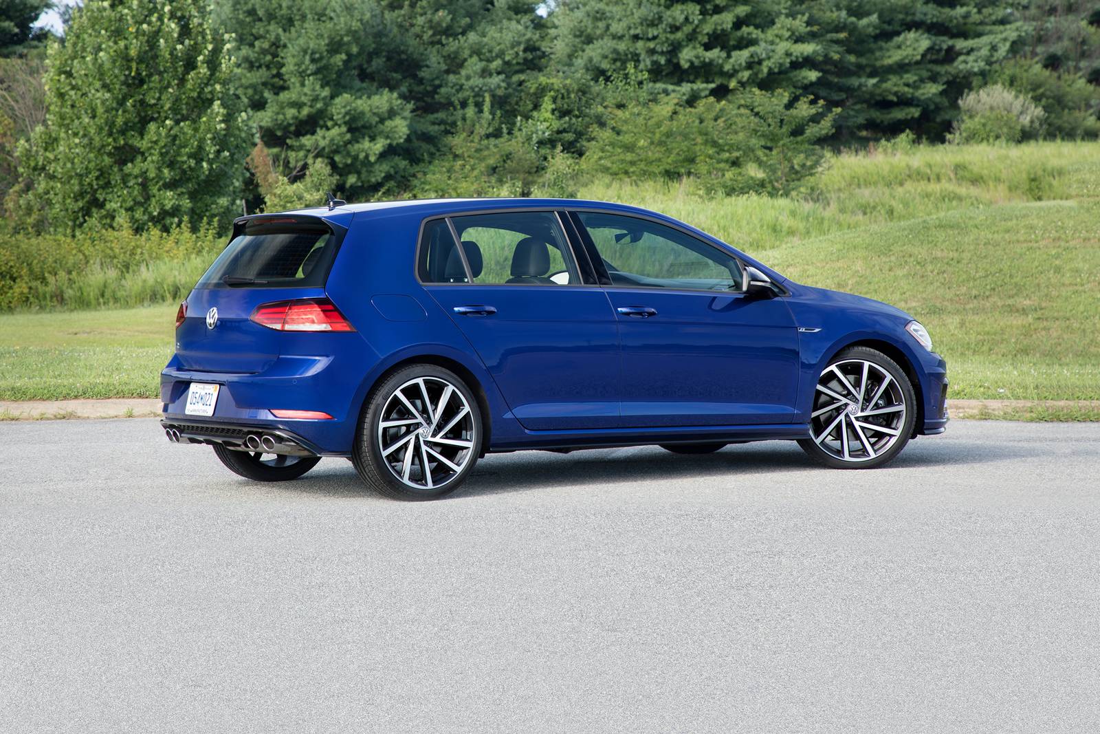 2018 Volkswagen Golf R exterior F
