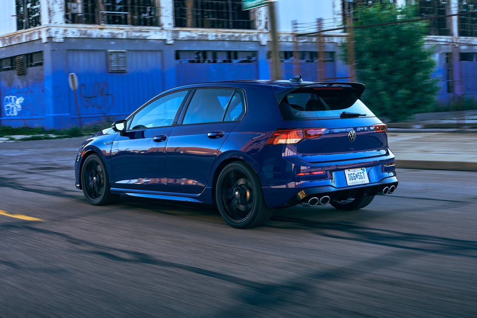 2023 Volkswagen Golf R — OEM photo 4