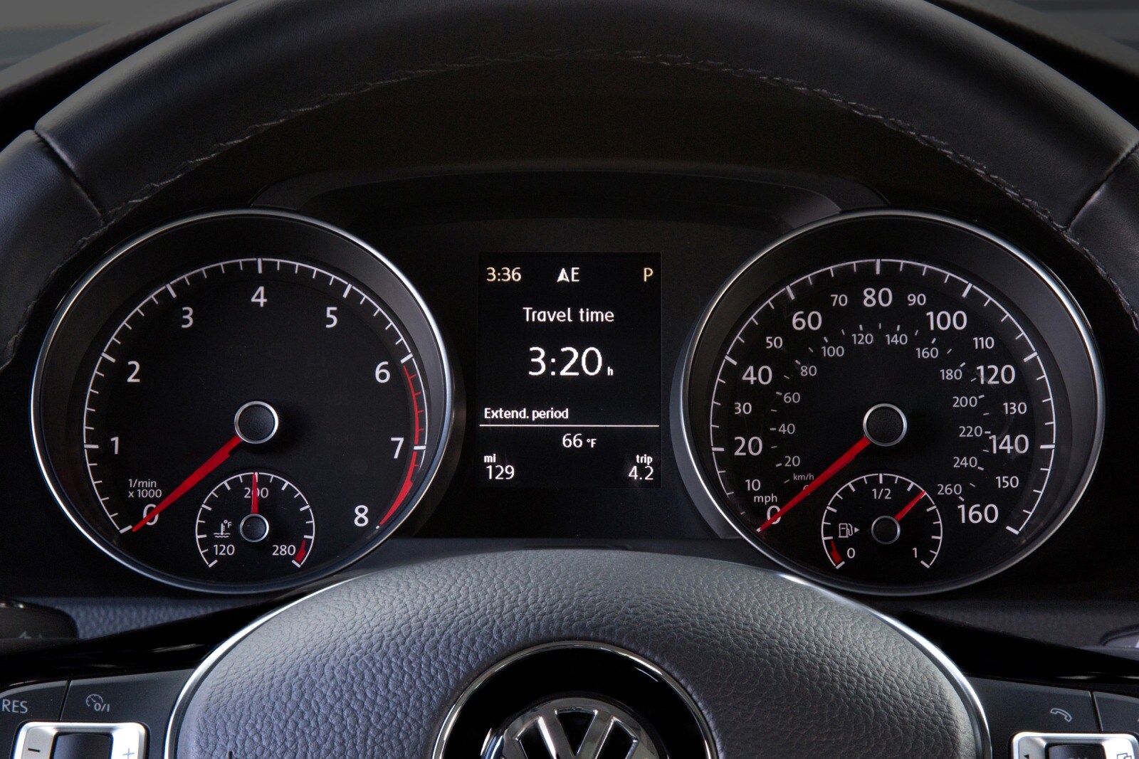 2015 Volkswagen Golf interior G