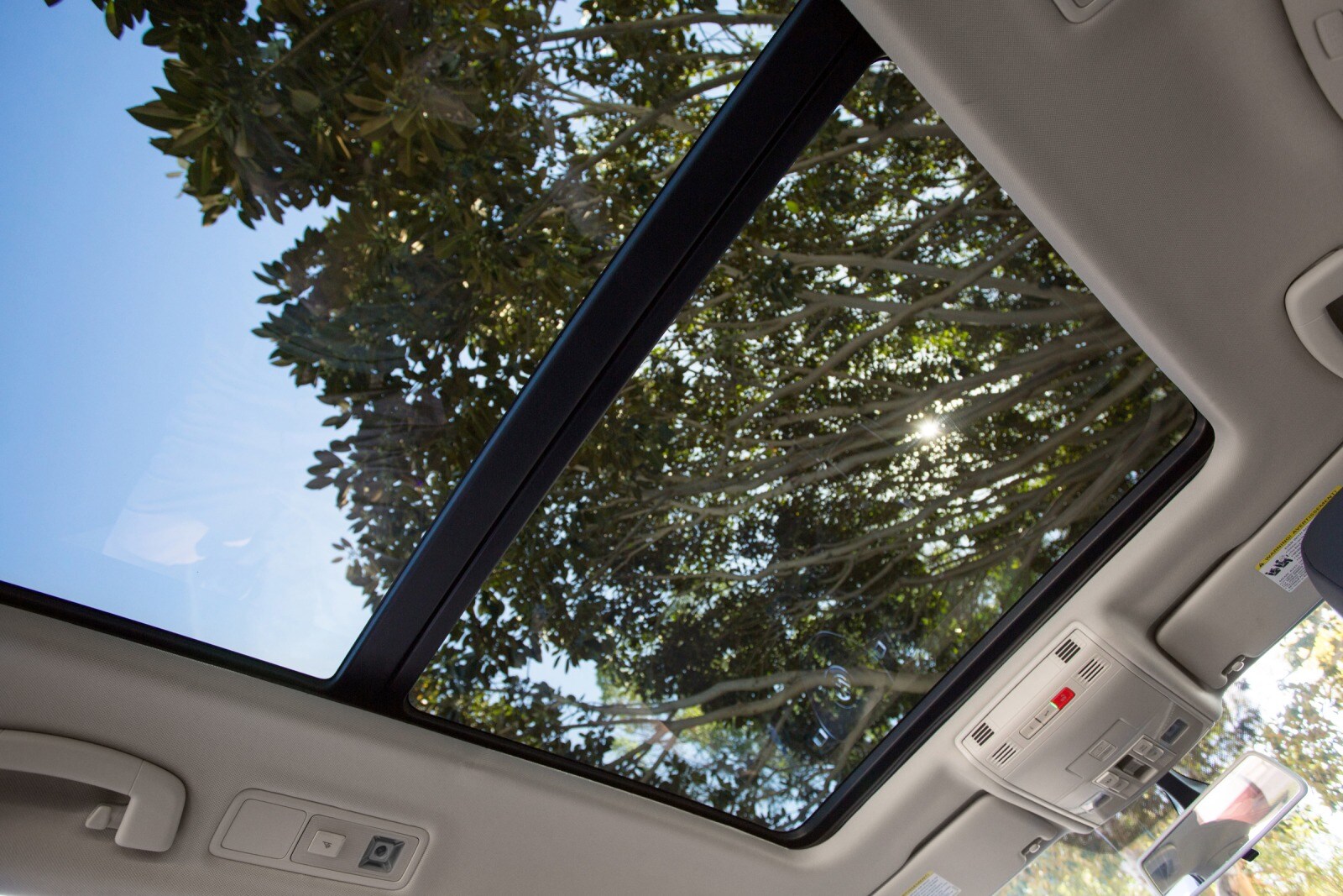 2015 Volkswagen Golf interior DETAIL