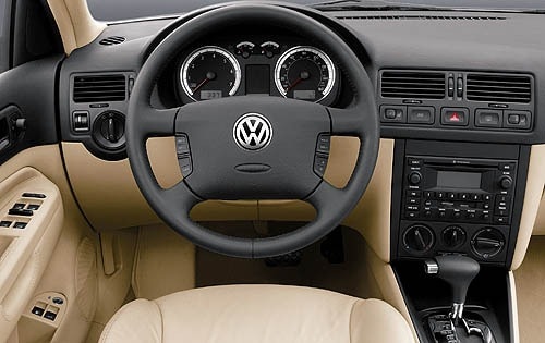 2006 Volkswagen Golf interior I