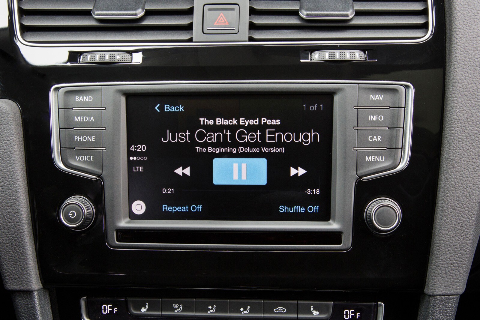 2015 Volkswagen Golf interior CC