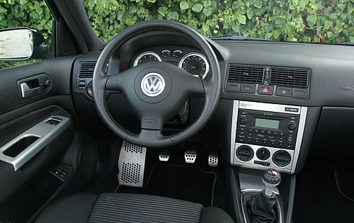 2003 Volkswagen GTI interior I
