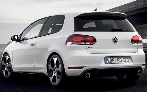 2010 Volkswagen GTI 2dr Hatchback