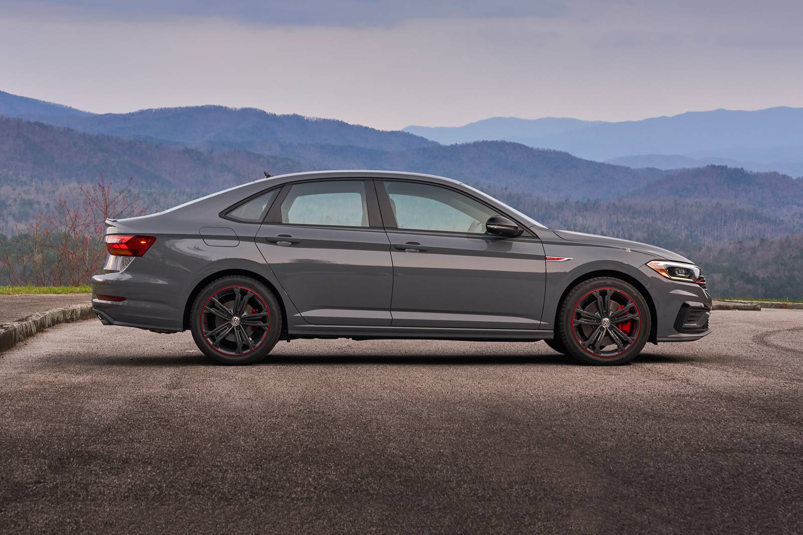 2019 Volkswagen Jetta exterior S