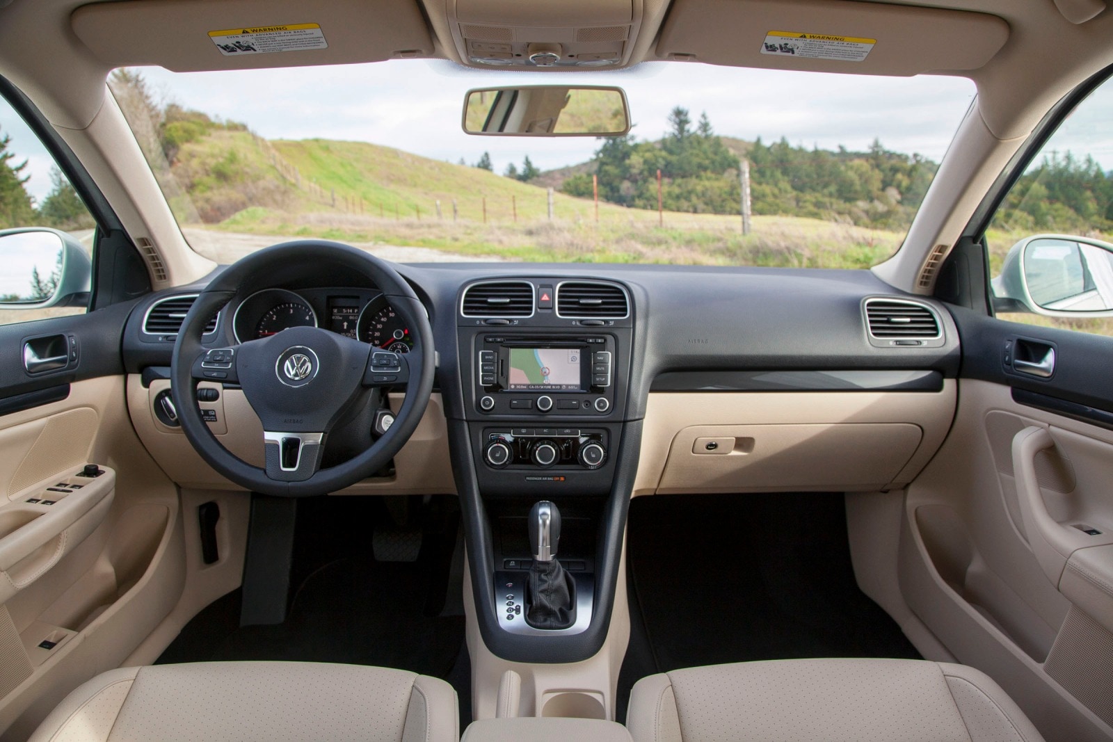 2013 Volkswagen Jetta front safety D