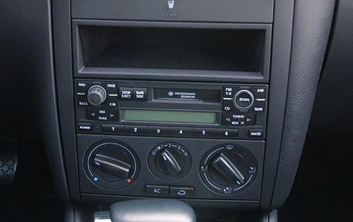 2000 Volkswagen Jetta interior CC