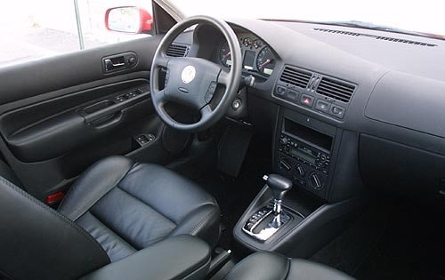 2003 Volkswagen Jetta interior I