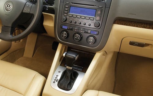 2005 Volkswagen Jetta interior CC