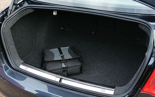 2005 Volkswagen Jetta interior CARGO