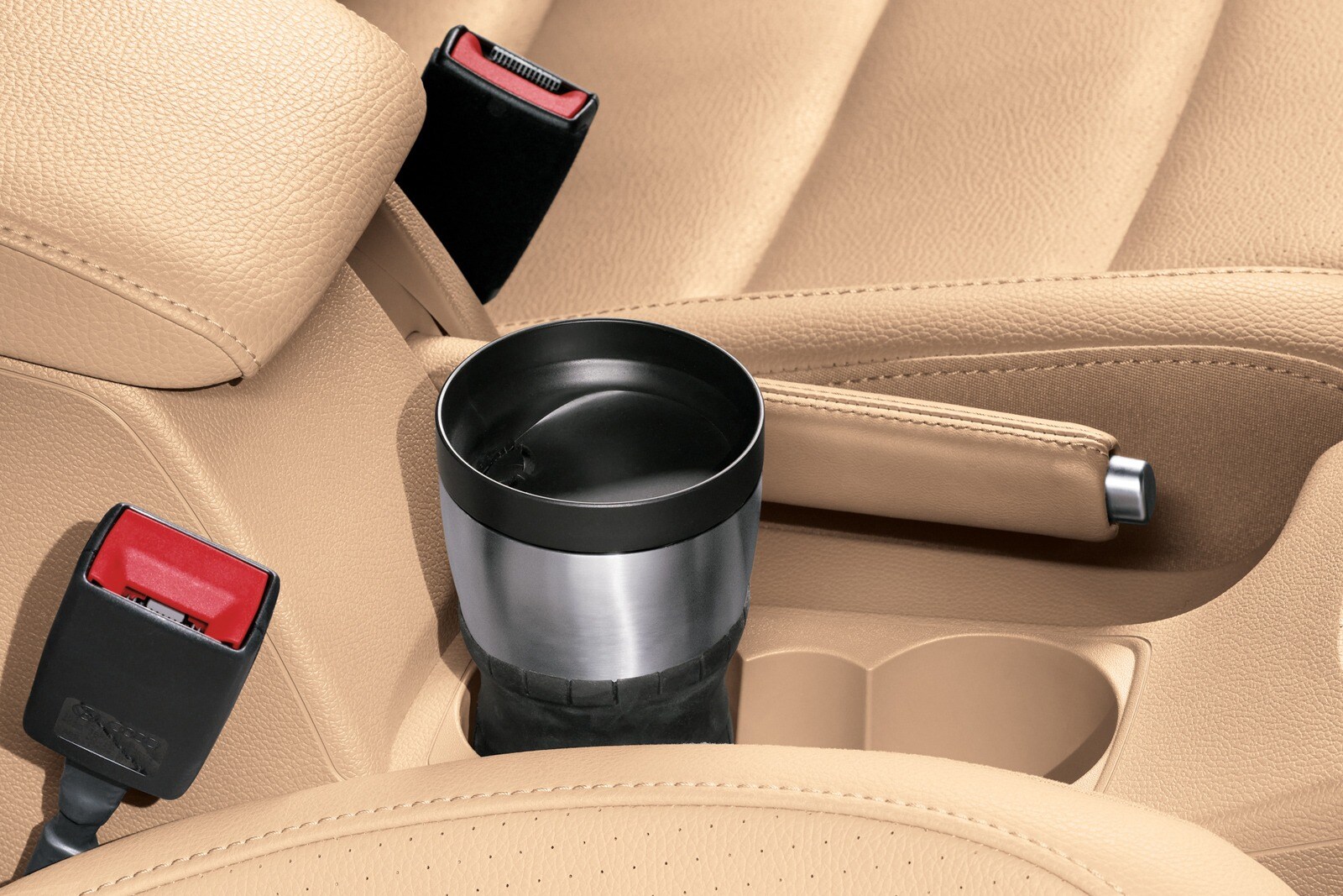 2010 Volkswagen Jetta interior CUP