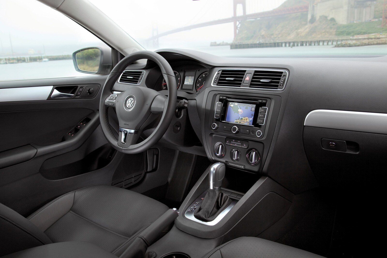 2011 Volkswagen Jetta interior i