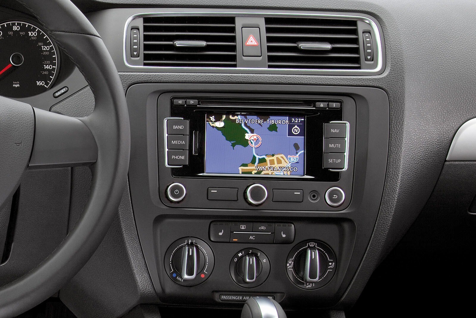 2011 Volkswagen Jetta interior navsys