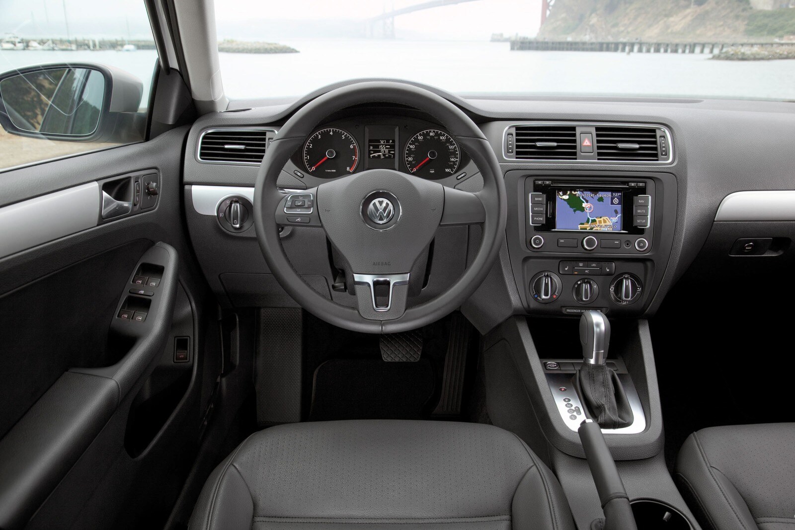 2012 Volkswagen Jetta front safety D