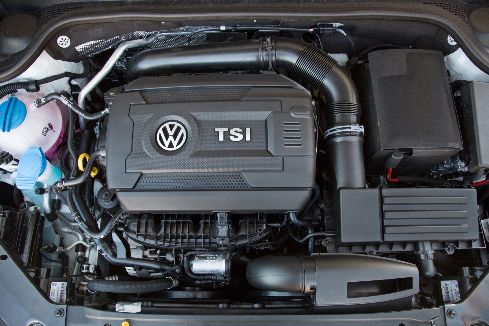 2016 Volkswagen Jetta exterior E