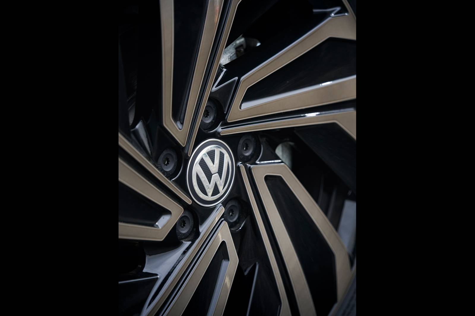 2019 Volkswagen Jetta exterior W