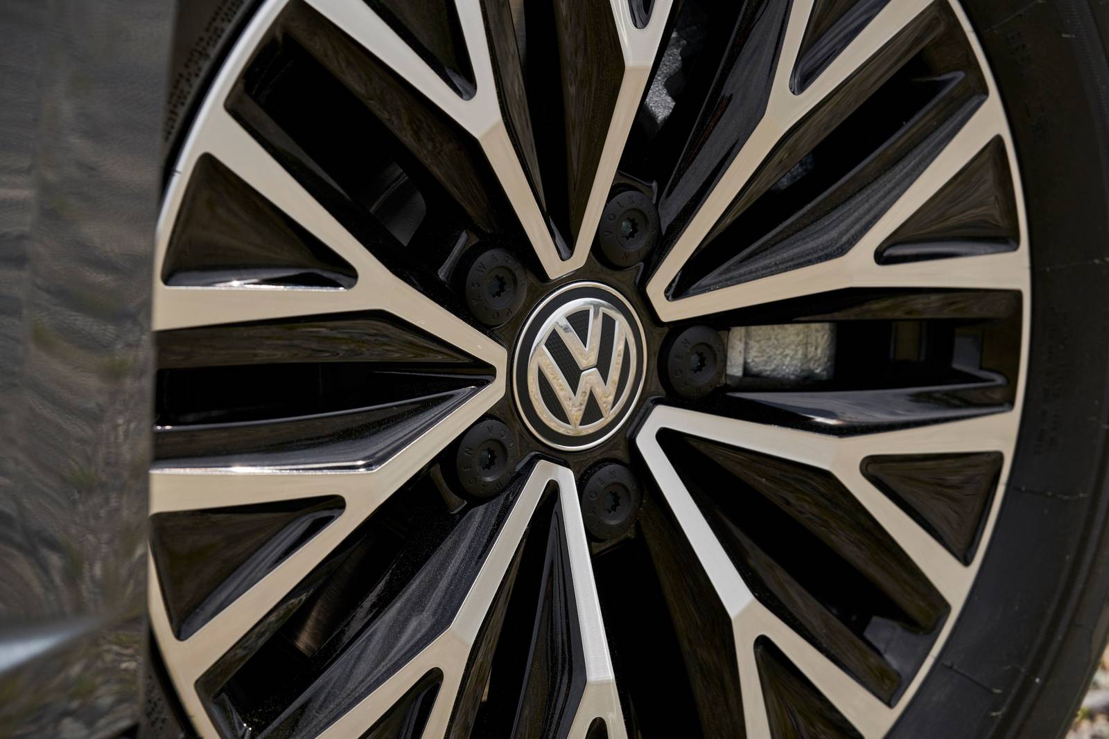 2019 Volkswagen Jetta exterior W