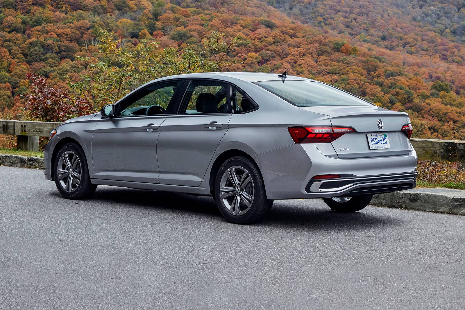 2022 Volkswagen Jetta exterior F