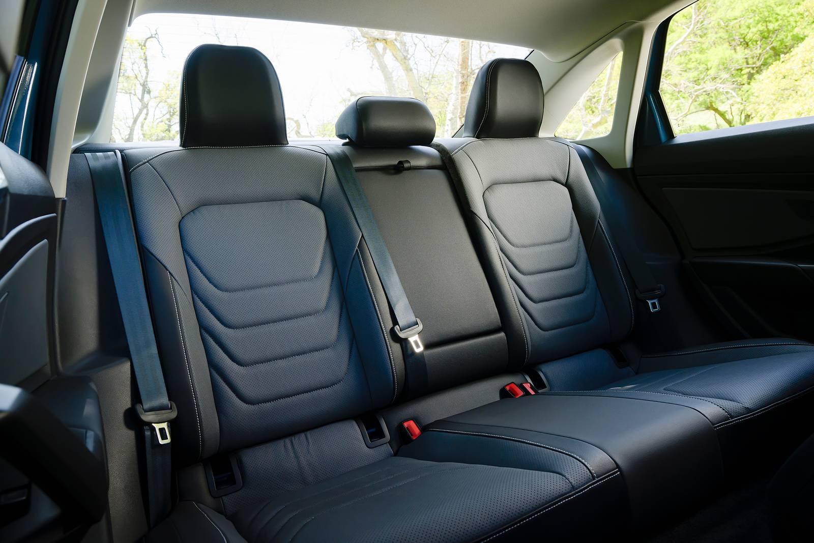 2025 Volkswagen Jetta interior RI