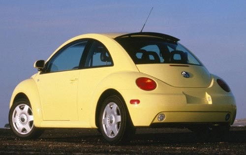 2000 Volkswagen New Beetle 2 Dr GLS Turbo Sedan