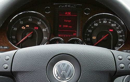 2006 Volkswagen Passat interior CC