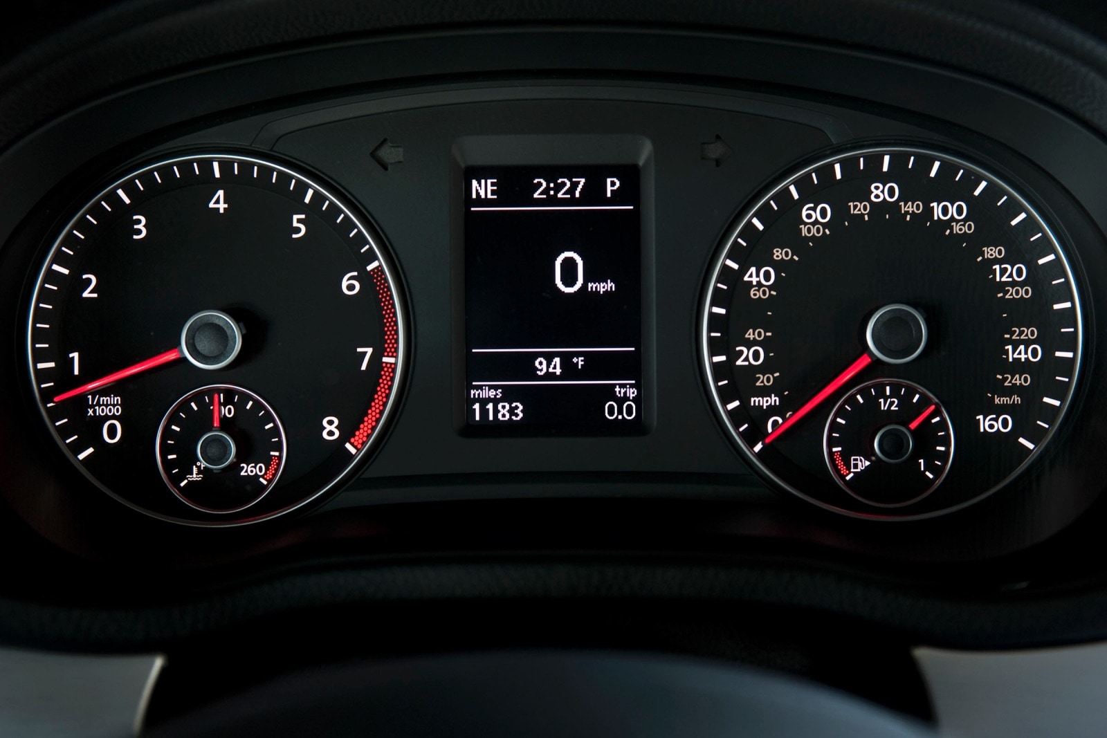 2013 Volkswagen Passat interior G