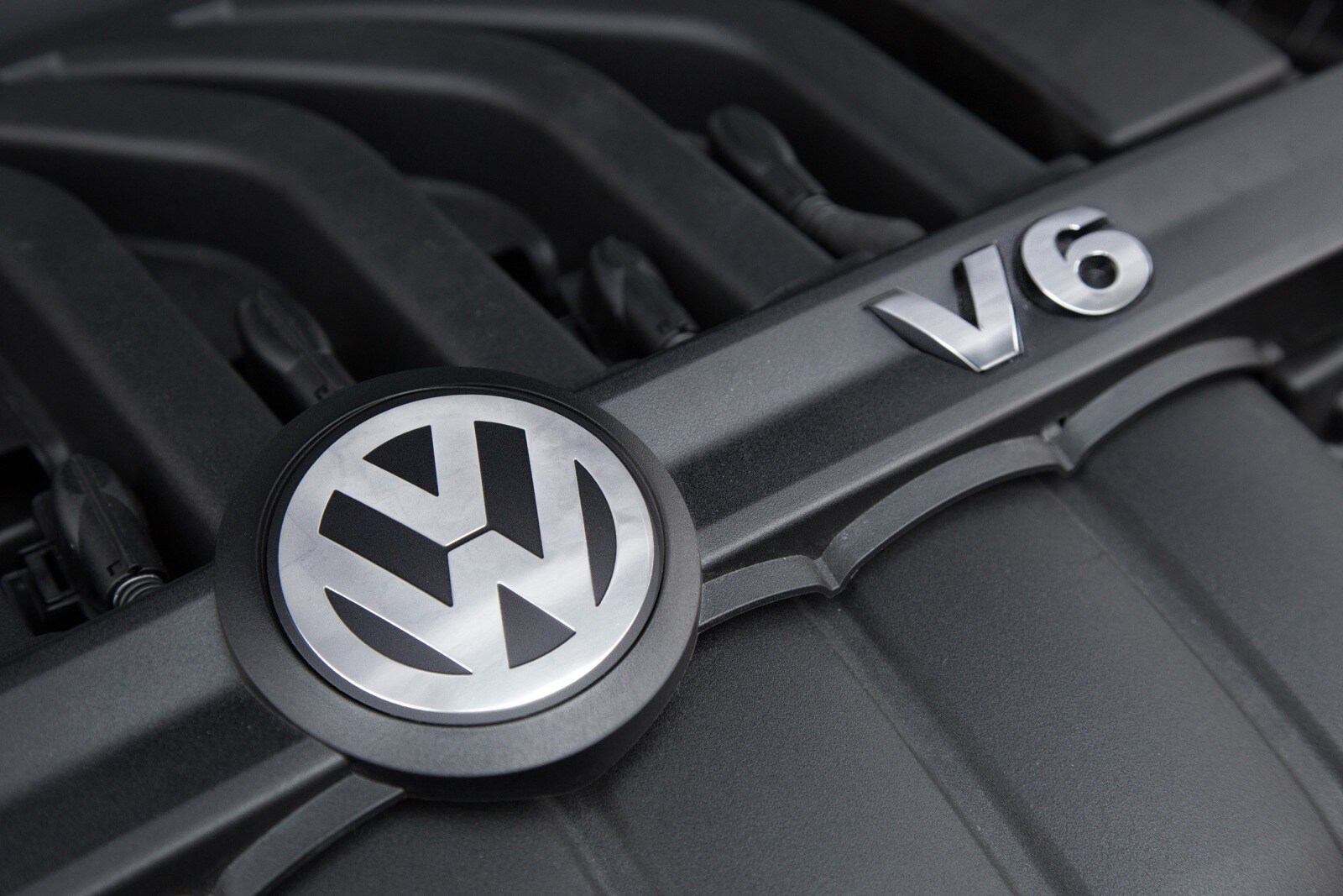 2016 Volkswagen Passat exterior E