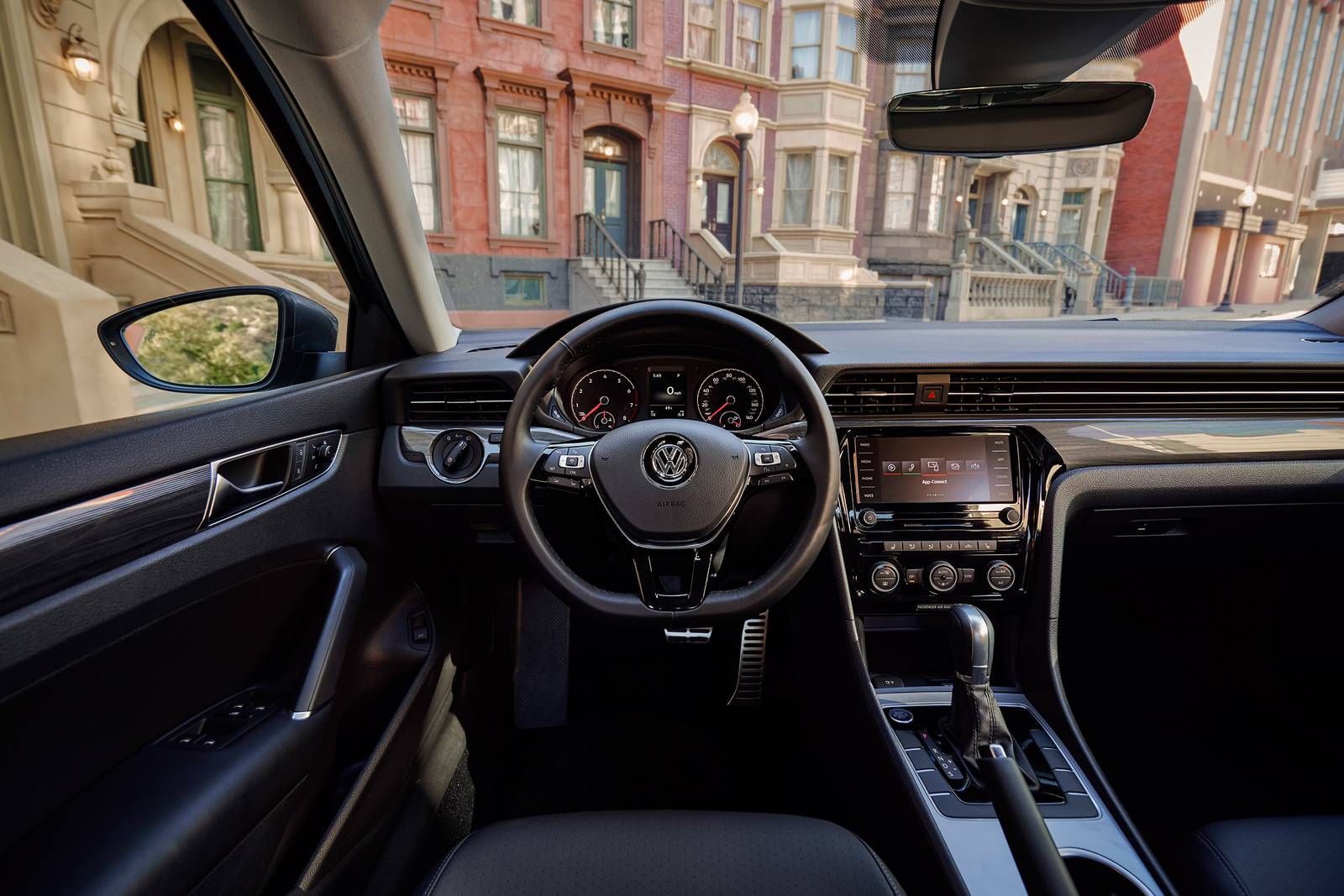2021 Volkswagen Passat interior SWD