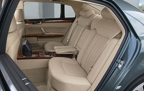 2005 Volkswagen Phaeton interior RI