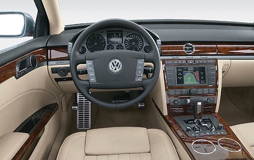 2006 Volkswagen Phaeton interior I