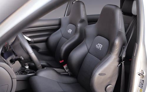 2004 Volkswagen R32 interior I