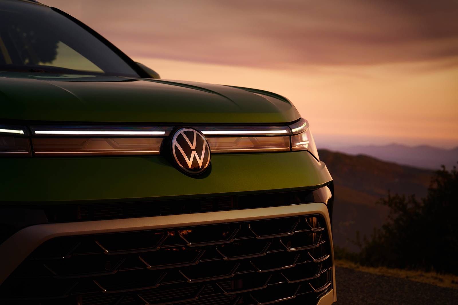 2025 Volkswagen Taos exterior FBDG