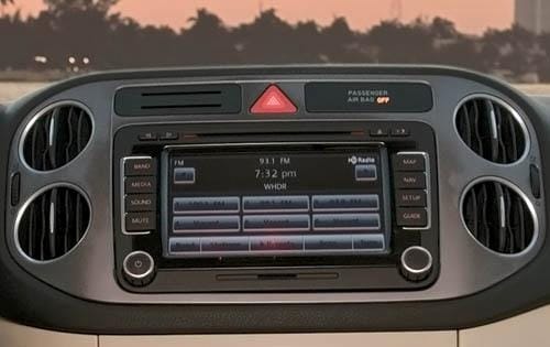 2009 Volkswagen Tiguan interior CC