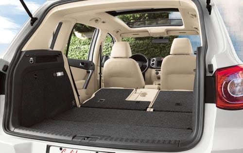 2010 Volkswagen Tiguan interior CARGO