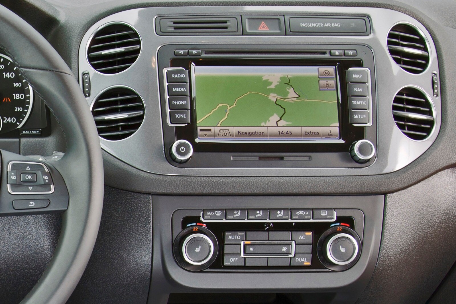 2012 Volkswagen Tiguan interior CC