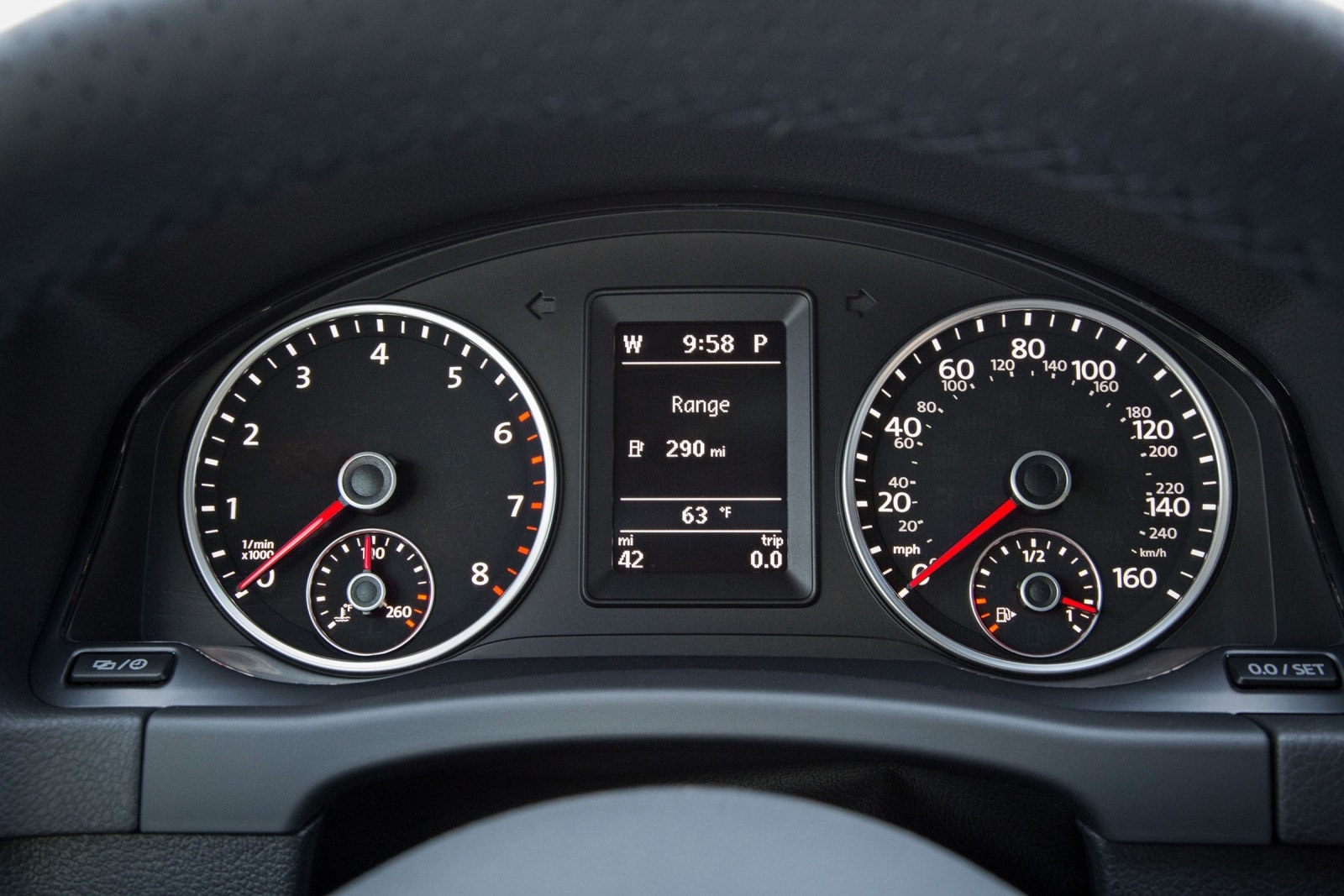 2015 Volkswagen Tiguan front safety G