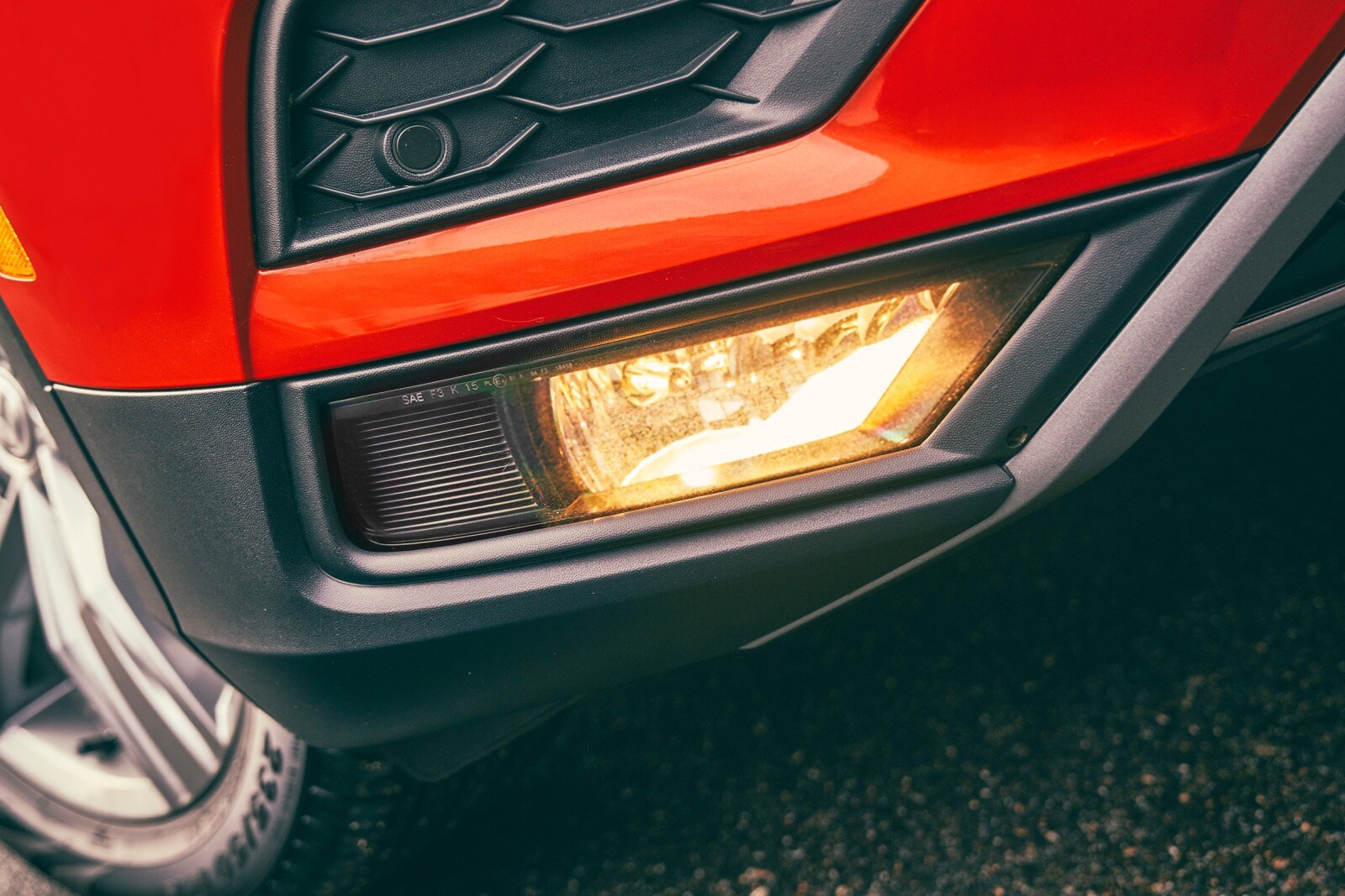 2018 Volkswagen Tiguan exterior FOG