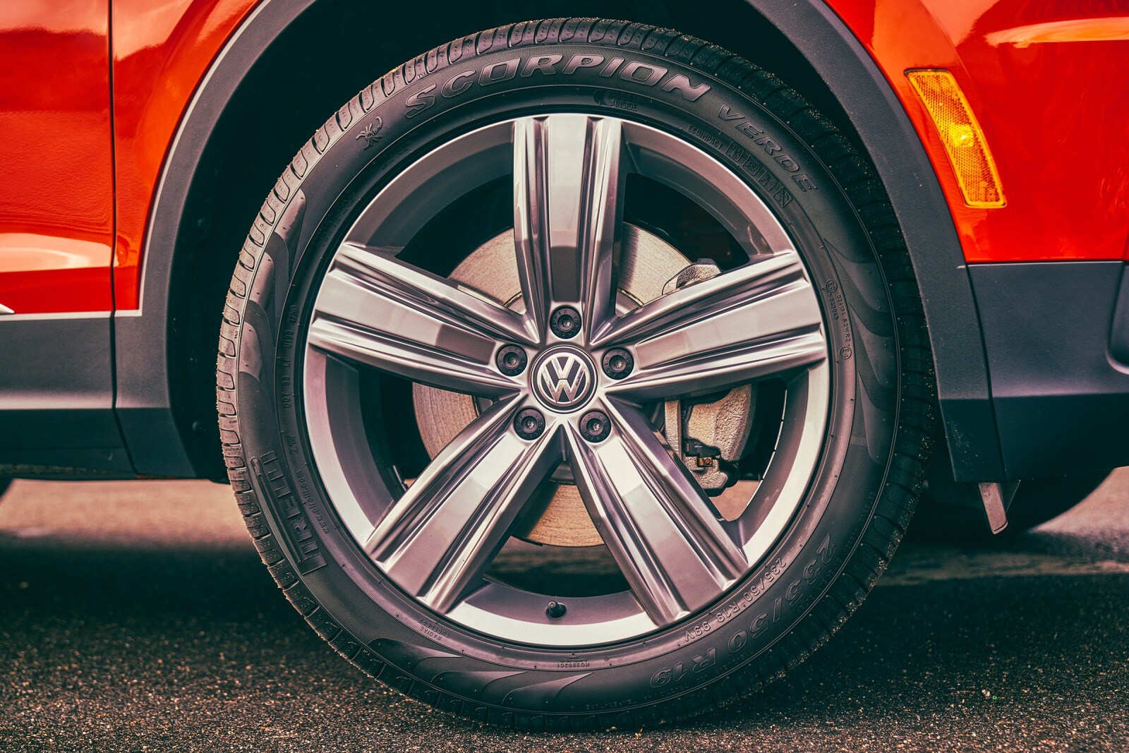 2018 Volkswagen Tiguan exterior W