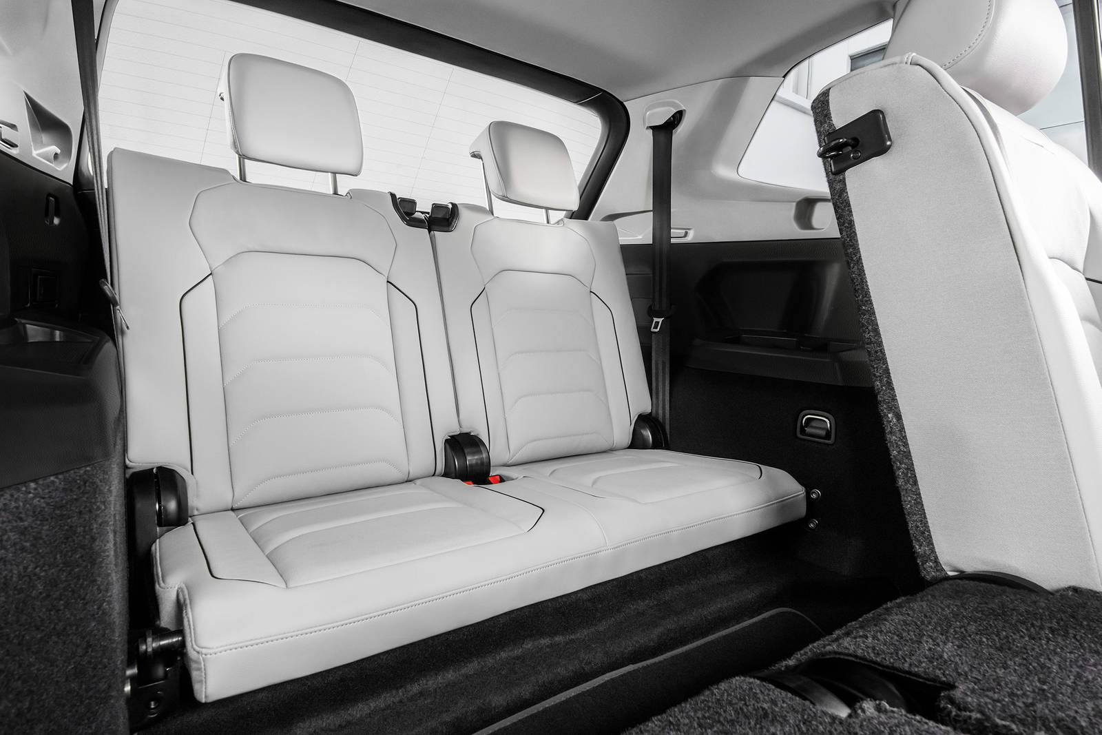 2020 Volkswagen Tiguan interior RI