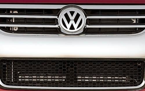 2008 Volkswagen Touareg 2 exterior FBDG