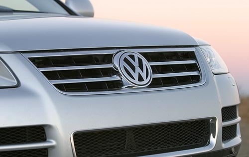 2004 Volkswagen Touareg — OEM photo 5