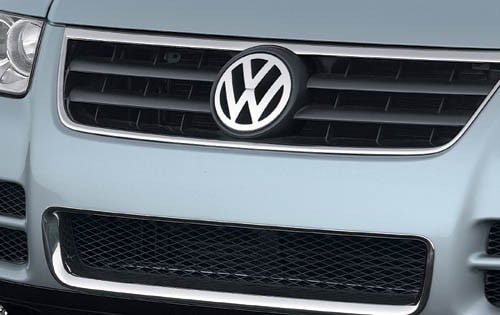 2004 Volkswagen Touareg — OEM photo 4