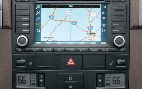 2004 Volkswagen Touareg interior CC