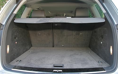 2004 Volkswagen Touareg interior CARGO