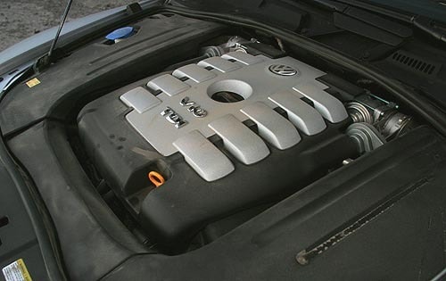 2004 Volkswagen Touareg exterior E