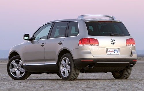 2004 Volkswagen Touareg V8 AWD 4dr SUV Shown