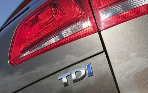 2011 Volkswagen Touareg — OEM photo 5
